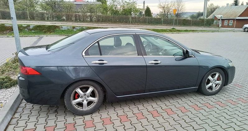 Honda Accord cena 15900 przebieg: 262000, rok produkcji 2003 z Jasło małe 106